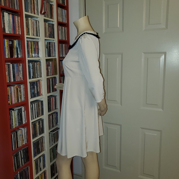 Top Shop Peter Pan Dress - Picture 2 of 4